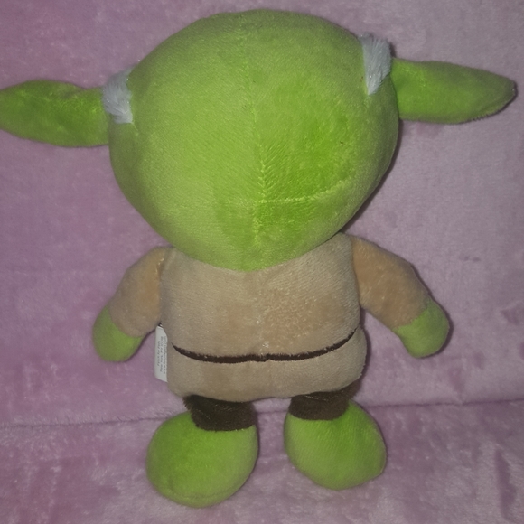 Yoda stuffed Star Wars - Picture 5 of 5